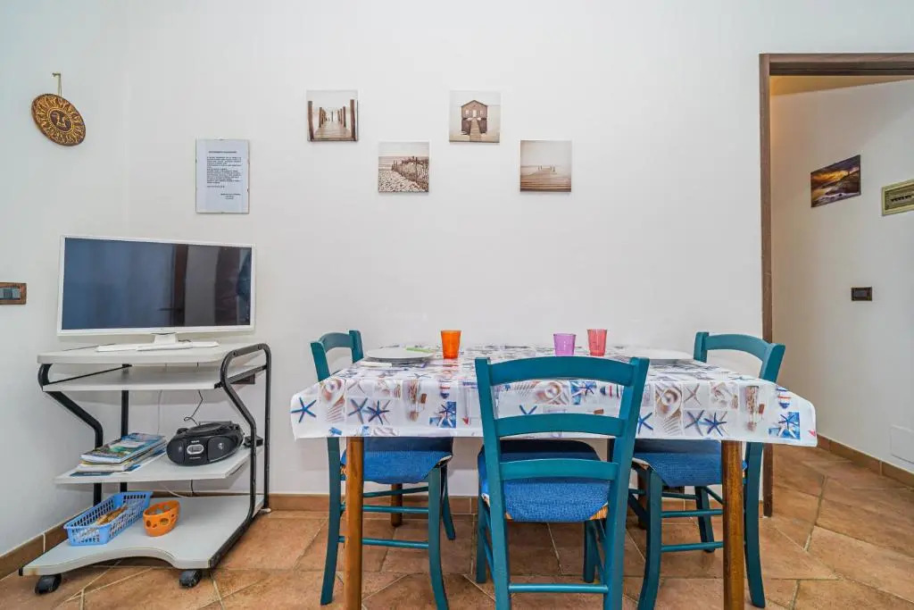Apartment in Villa 2 to 4 Persons With Large Garden "stella"
