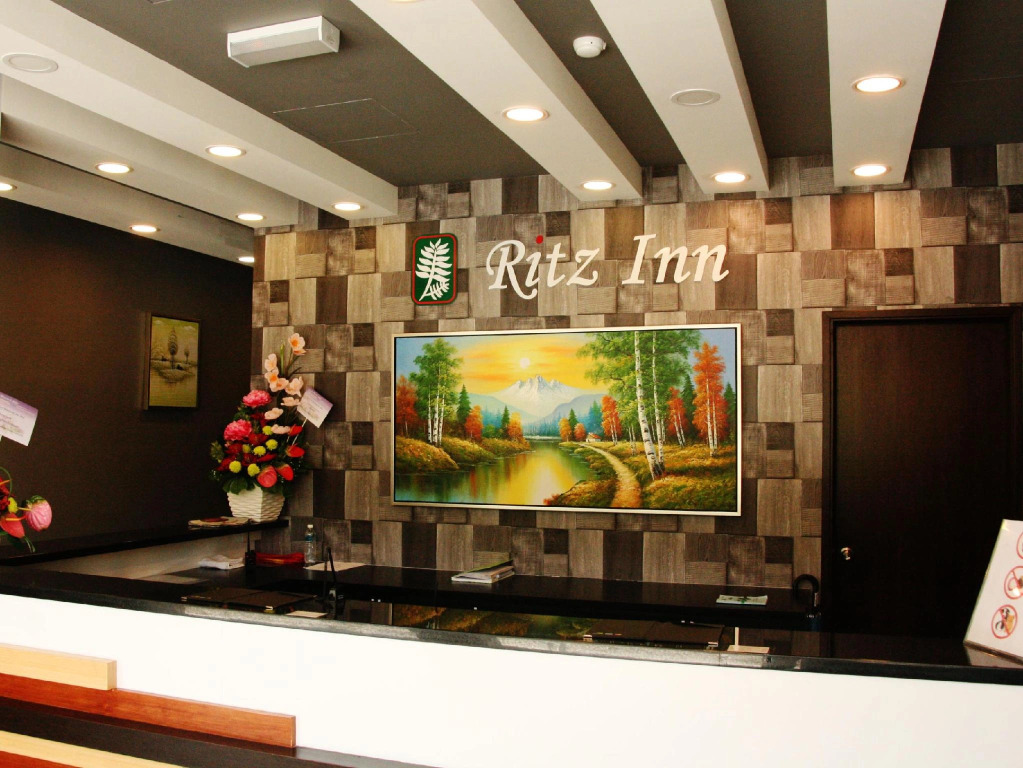 Lumut Suites