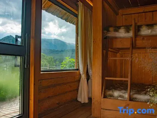 Hemu Youyuan Chalet Forest B&B