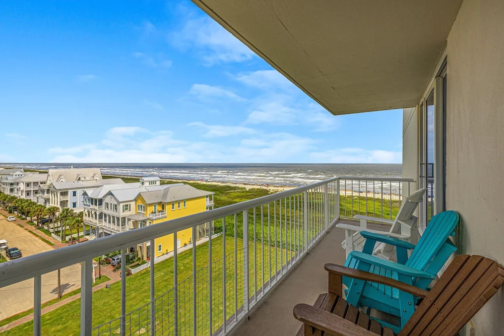 Galvestonian by Ryson Vacation Rentals