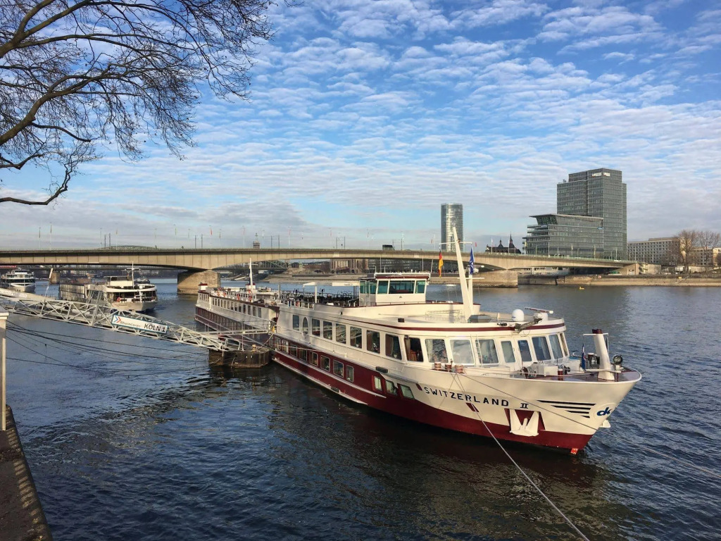 KNM MS Switzerland II - Cologne