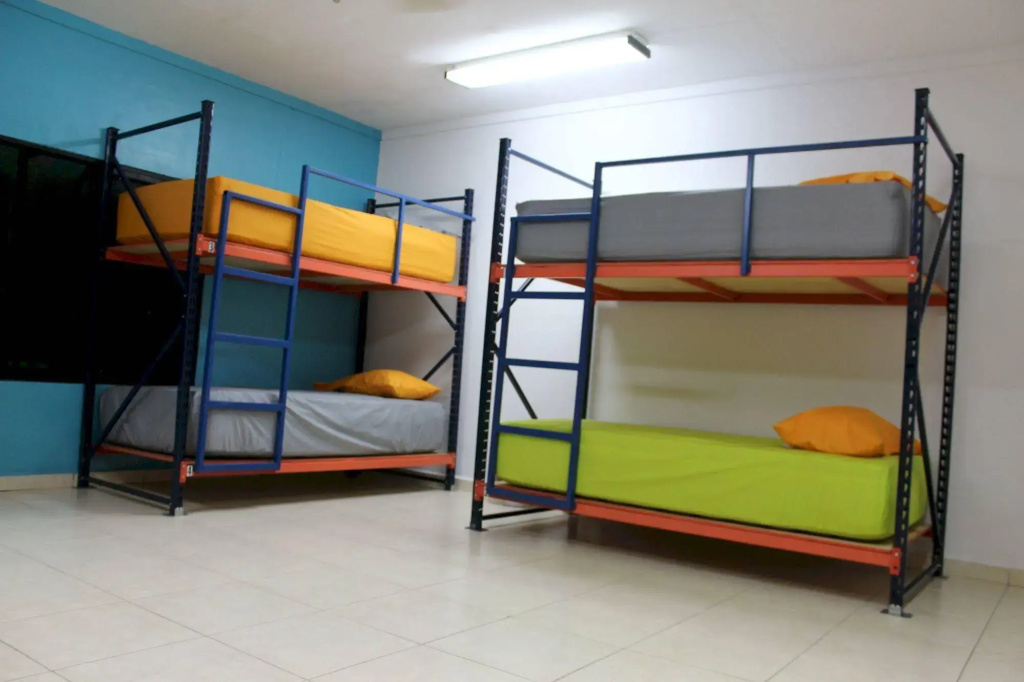 1877 Hostel
