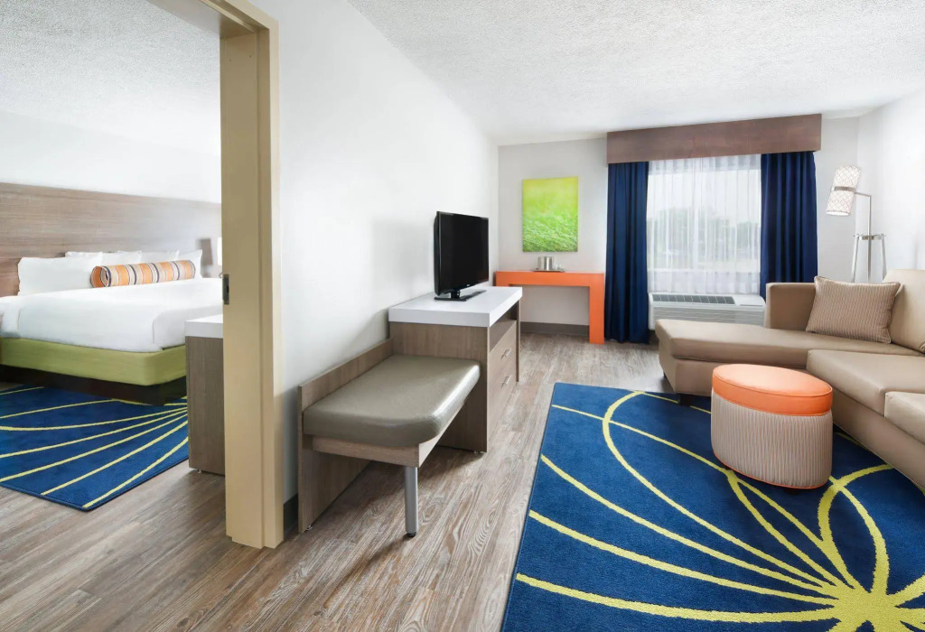 Hotel Indigo Cleveland Beachwood by IHG