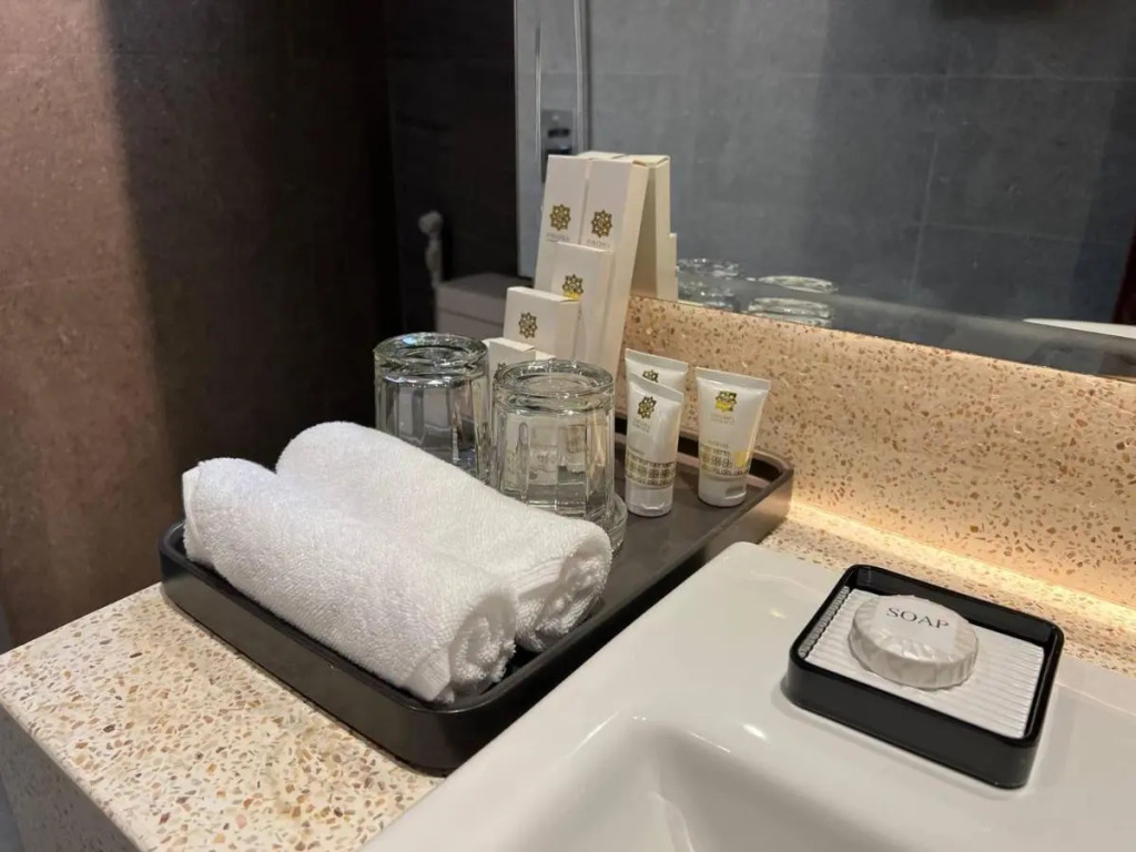 Sokchea Kampot Hotel