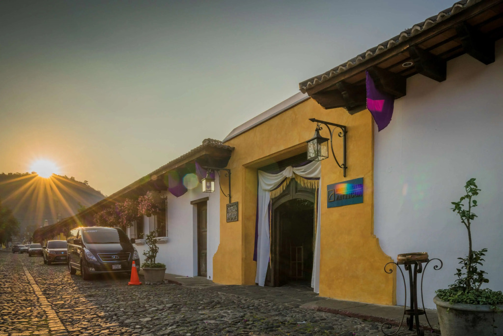 Porta Hotel Antigua