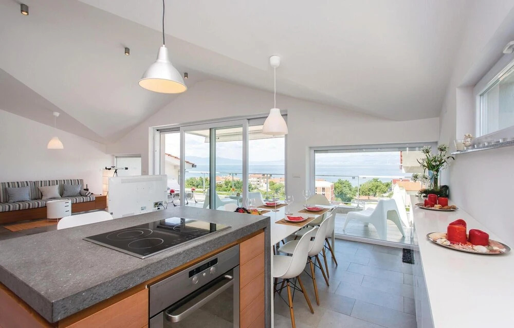 Awesome Home in Malinska With Wifi and 2 Bedrooms