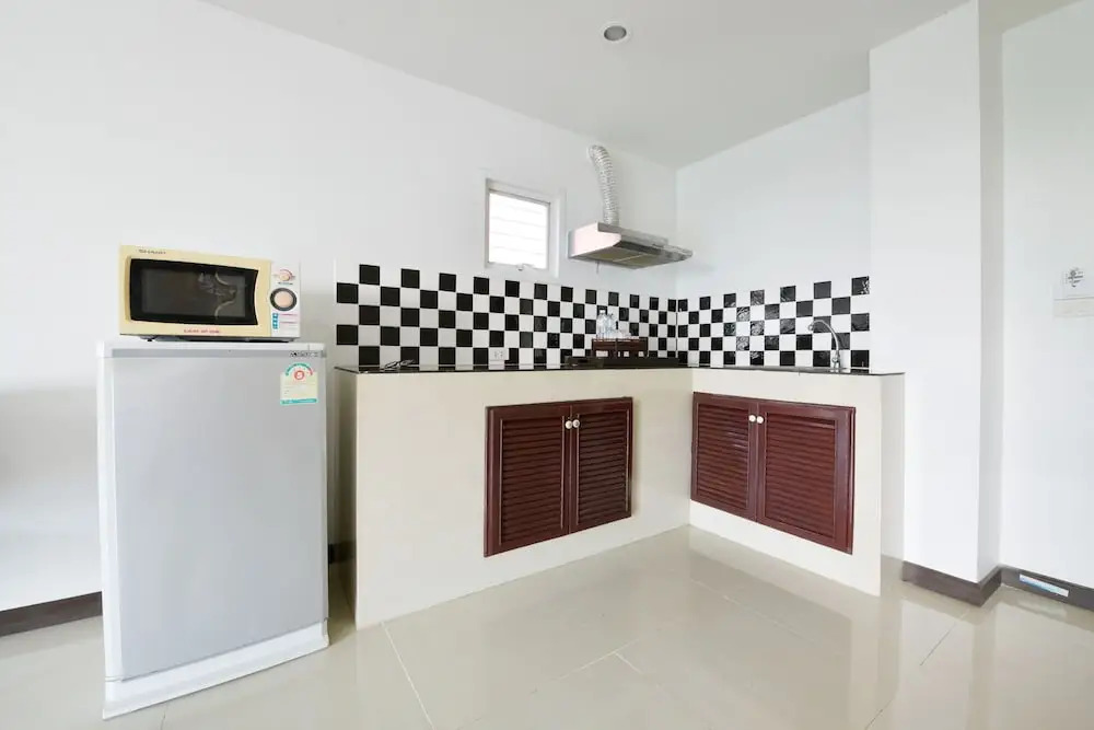 OYO 438 Home 24