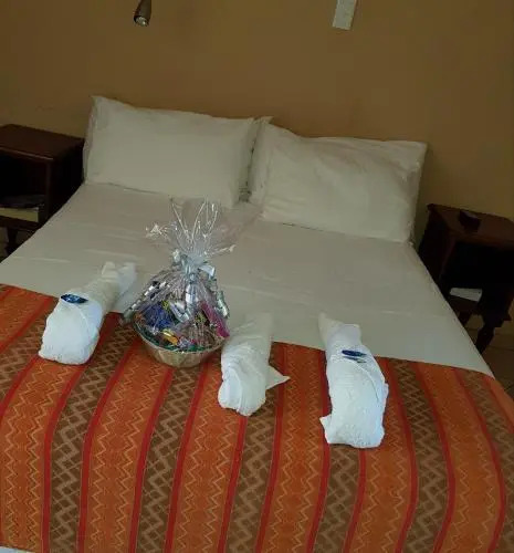 Oshandira Lodge