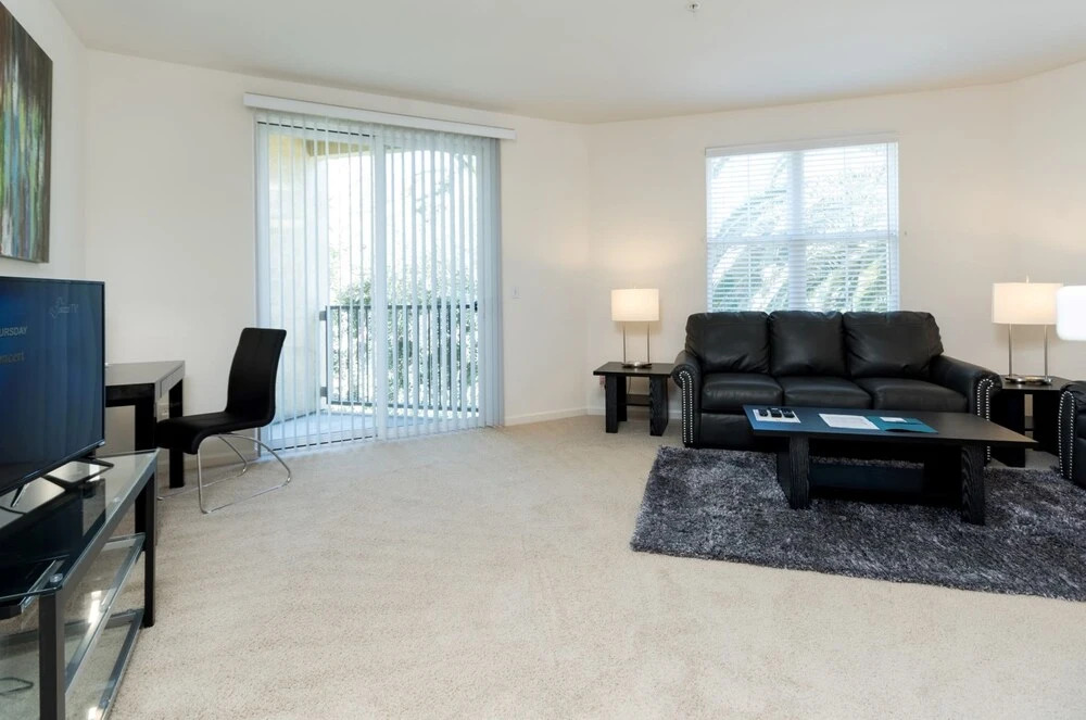 The Oaks by Bluebird Suites