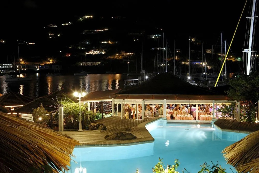 Captain Olivers Resort & Marina