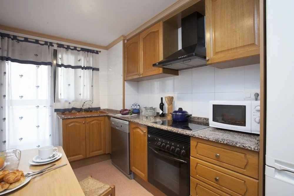 SingularStays Candela III
