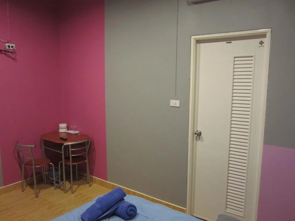 Banrak Hotel