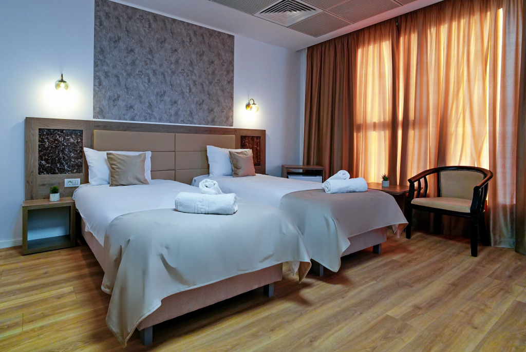 Sir Fundeni Hotel