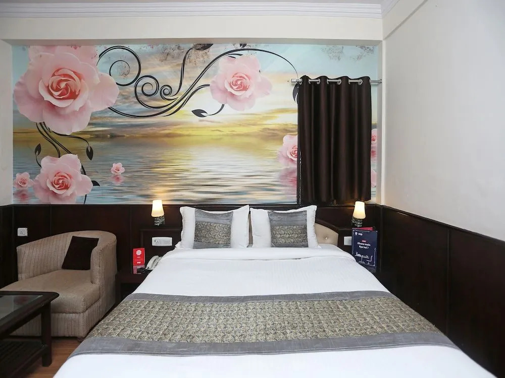 OYO 9537 Hotel Park Grace