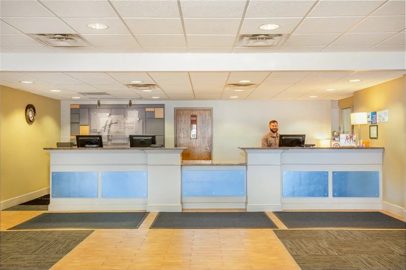 Holiday Inn Express in Hoge Hall On Ft. Leavenworth.