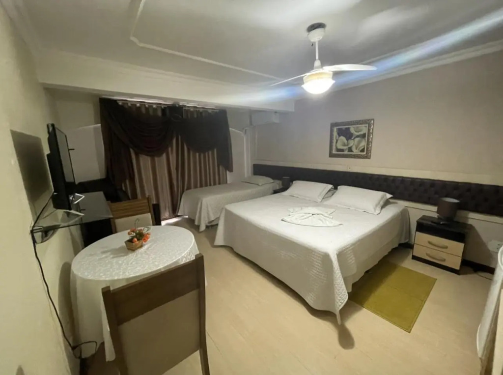 Di Rausis Hotel