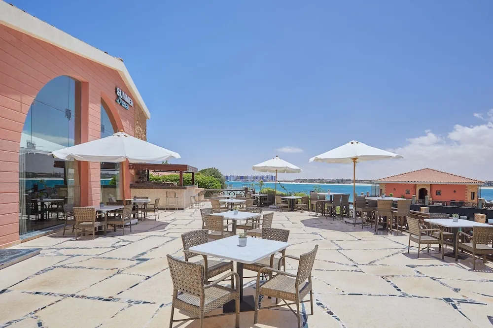 Golden Ocean Marina Hotel