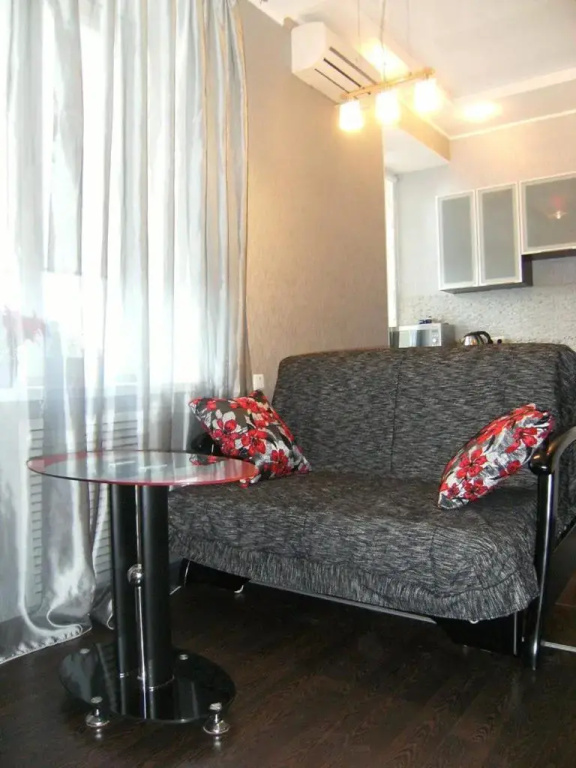 Modern luxury studio in the center of Kharkiv at Konstitutsii Square