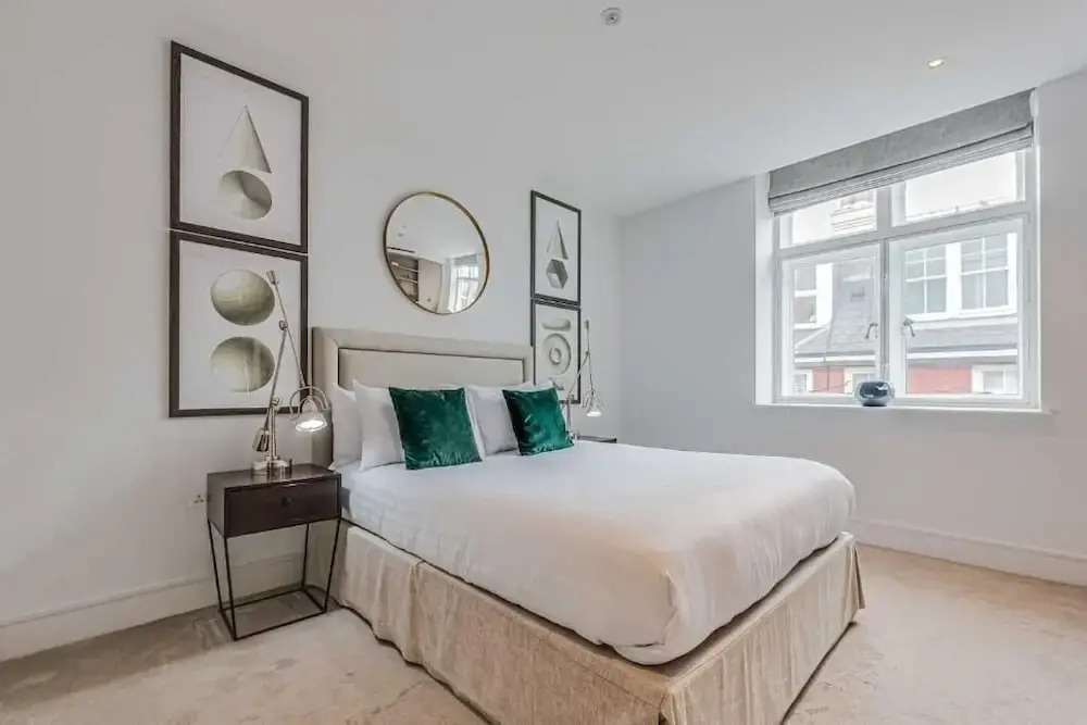 Westminster Apartments by DMONTRIO