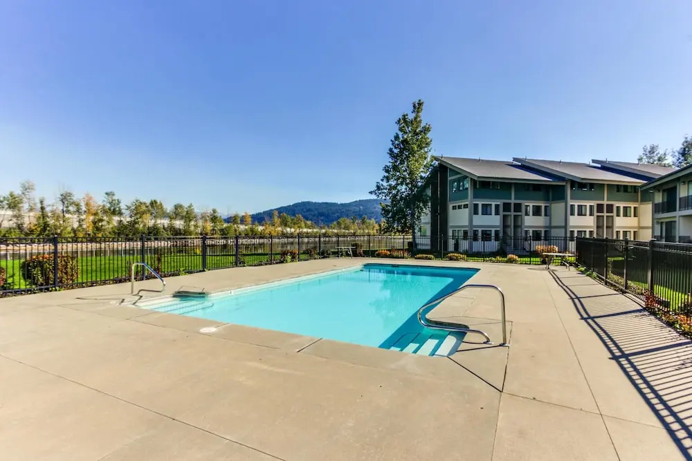 Condos at Sandpoint