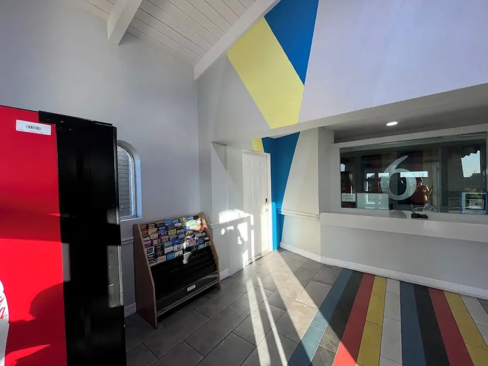 Studio 6 Phoenix, AZ Midtown