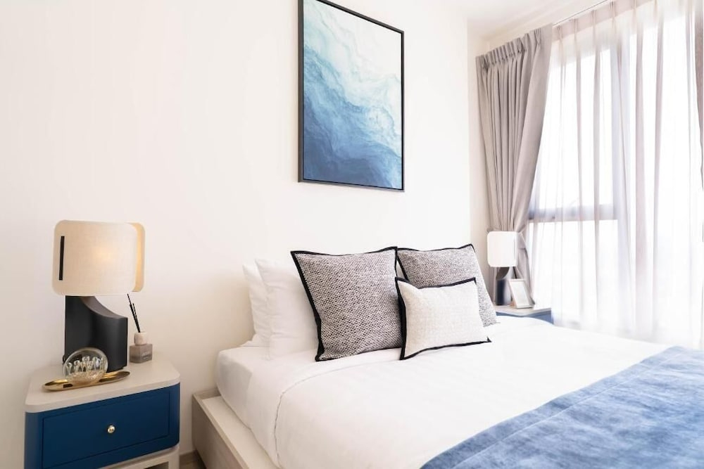 The Hampton Suites Bangna