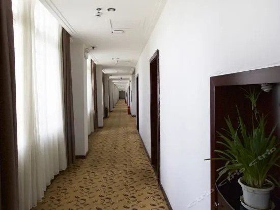 Super 8 Hotel Lhasa DuoDiLu