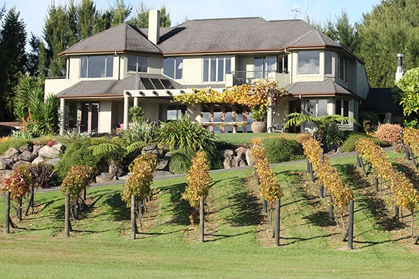 Matahui Lodge