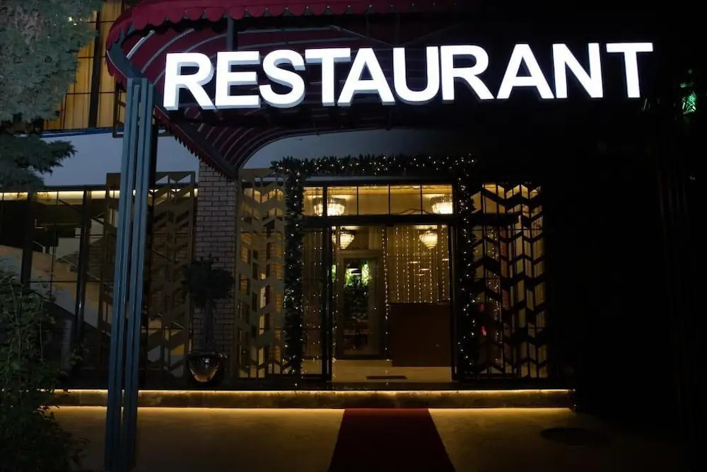 MandarinnART Hotel