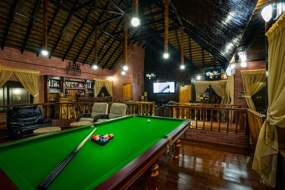 Maaha Beach Resort