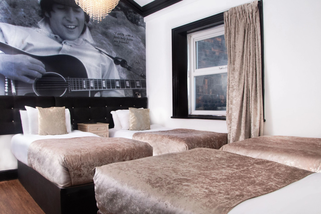 Signature Living Bold Street