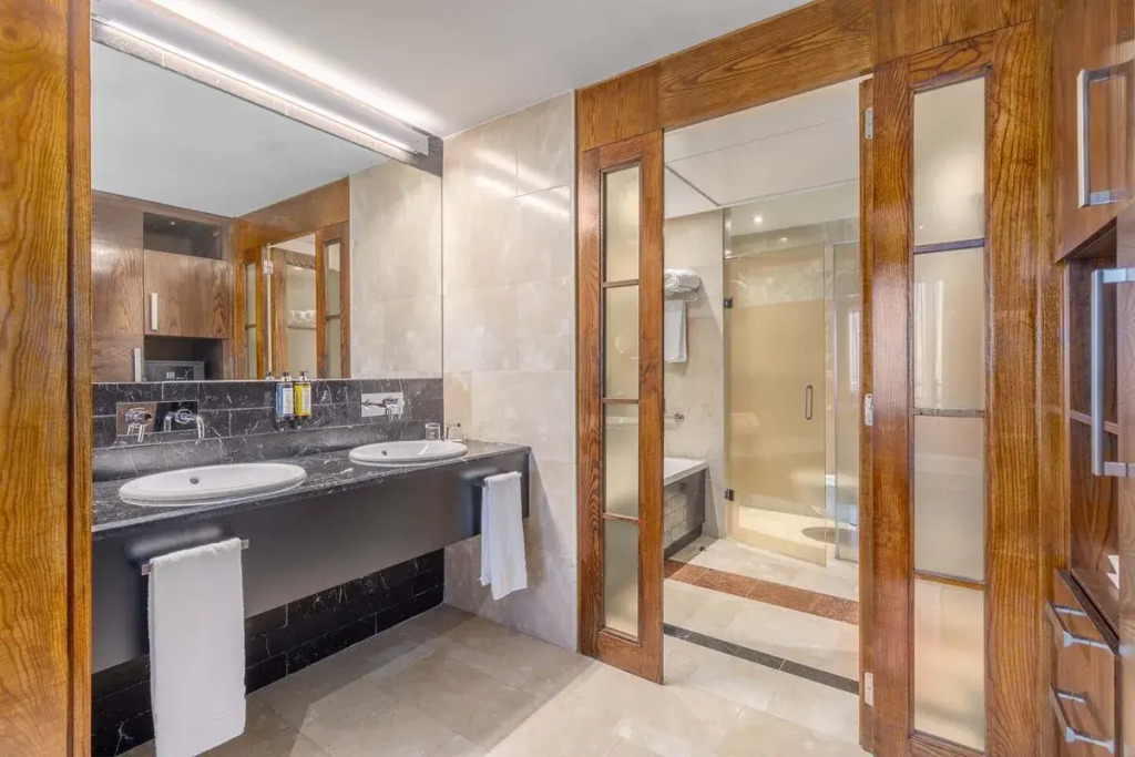 Eurostars Suites Mirasierra