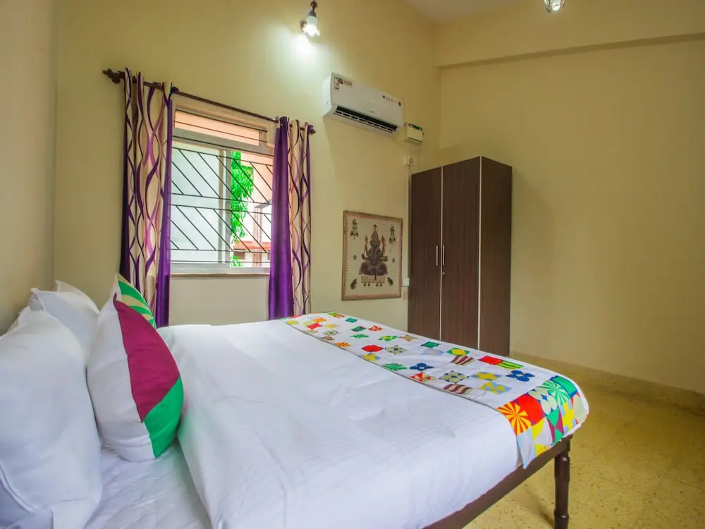 OYO 15470 Home Graceful 3BHK Villa Miramar