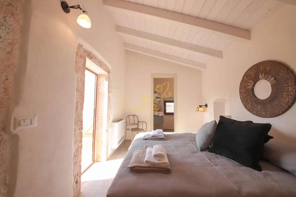TD Torretta San Procopio Stone House With Pool