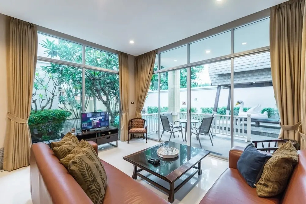 Magenta Grand House Pool Villa Pattaya