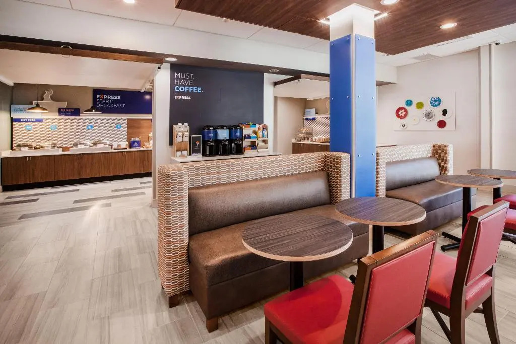 Holiday Inn Express Kingston West by IHG