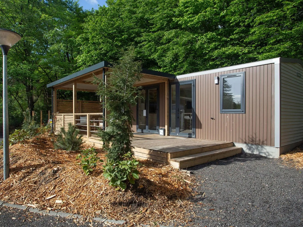 Attractive Chalet with Microwave near Forest