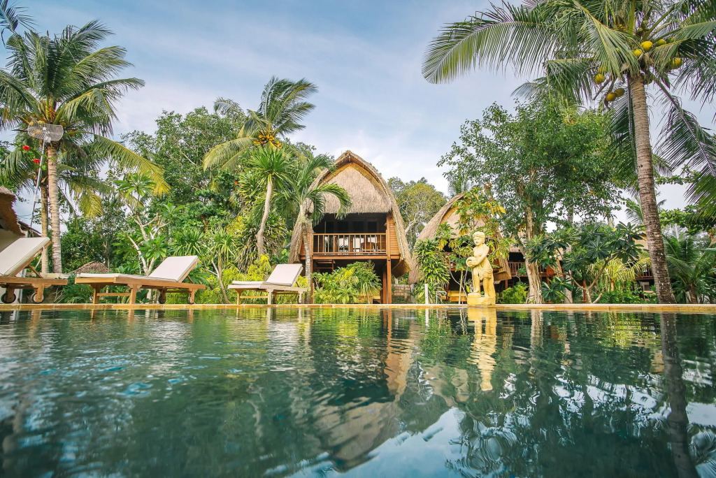 Sukanusa Luxury Huts