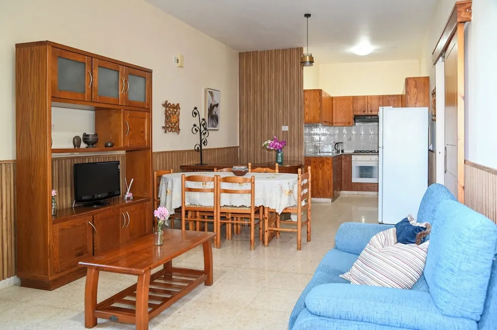 Kritos Apartments With Two Bedrooms