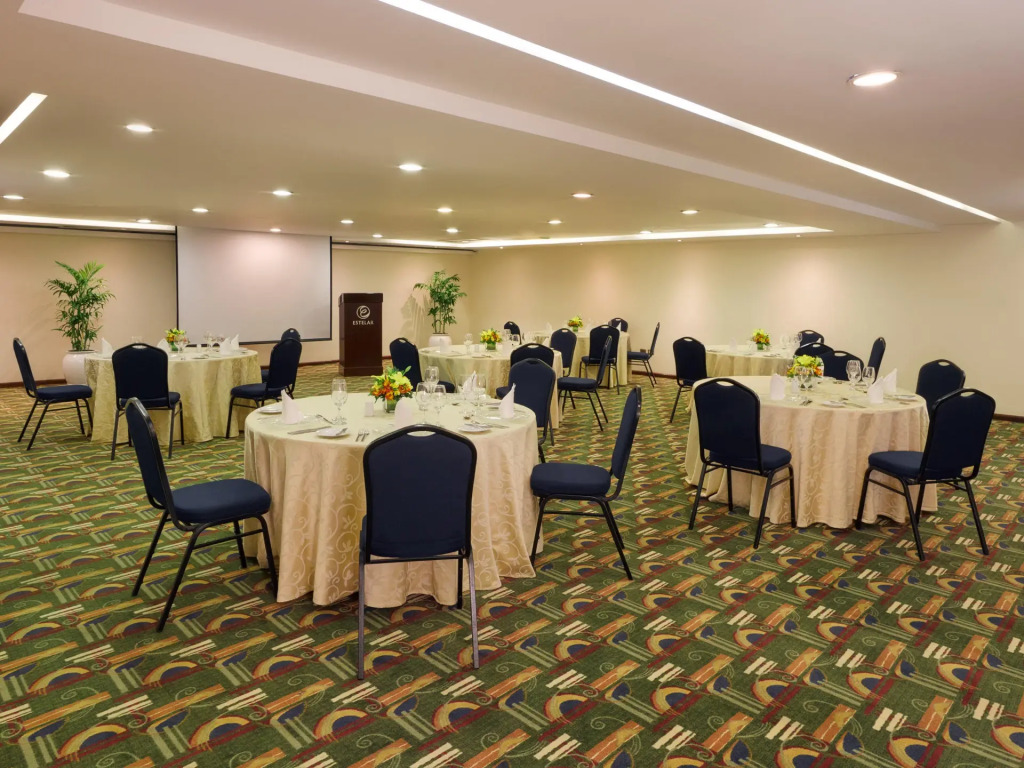 Hotel Estelar Miraflores