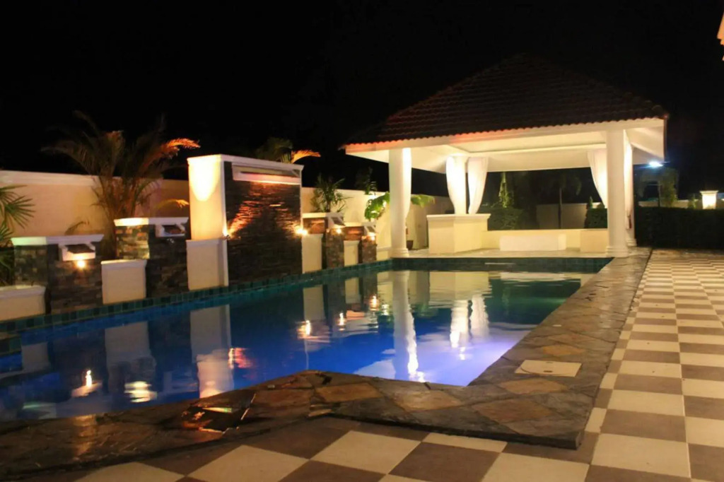 The Mansion