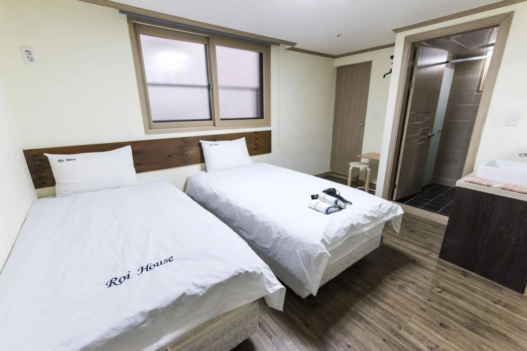 Roi Guesthouse