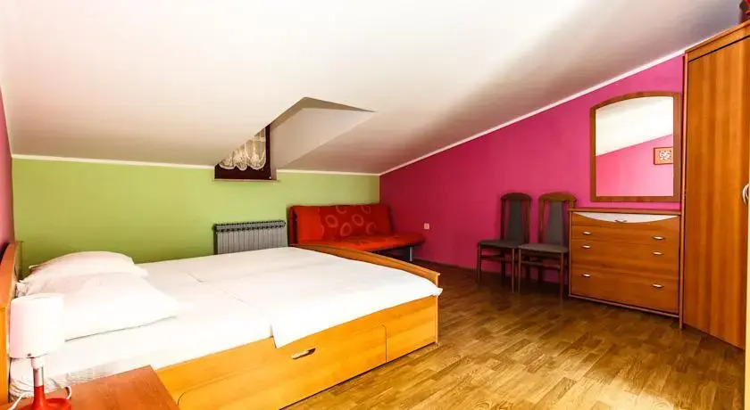 Apartments & Rooms Iva