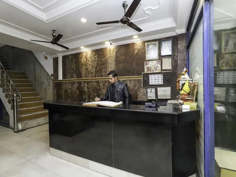 Hotel Great Shiva Dlx By OYO Rooms