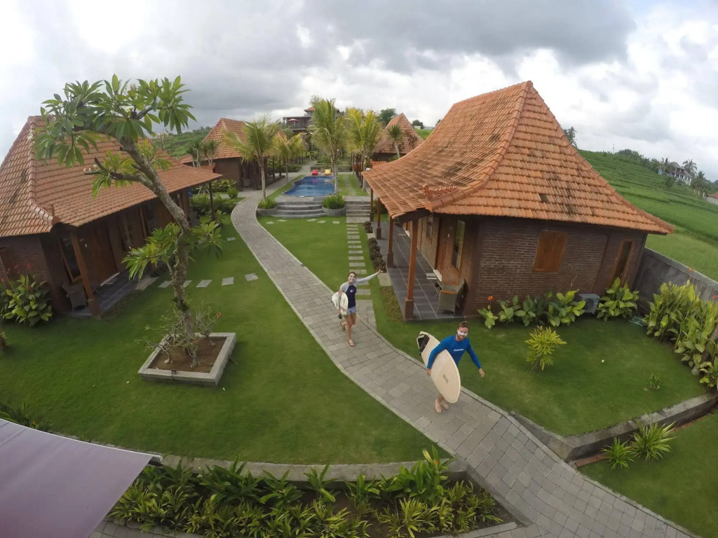 Arton Resort & Beach Club