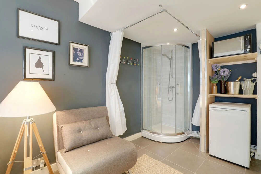 Modern Boho Studio - Central Brighton