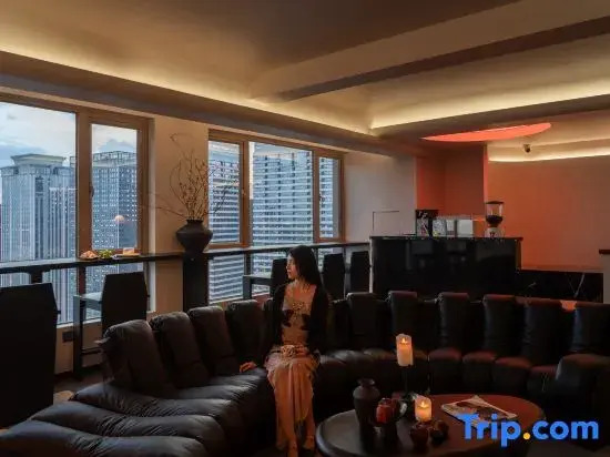 Yichi · High Altitude Private Soup Hotel (Guiyang Flower and Fruit Garden Shopping Center Store)