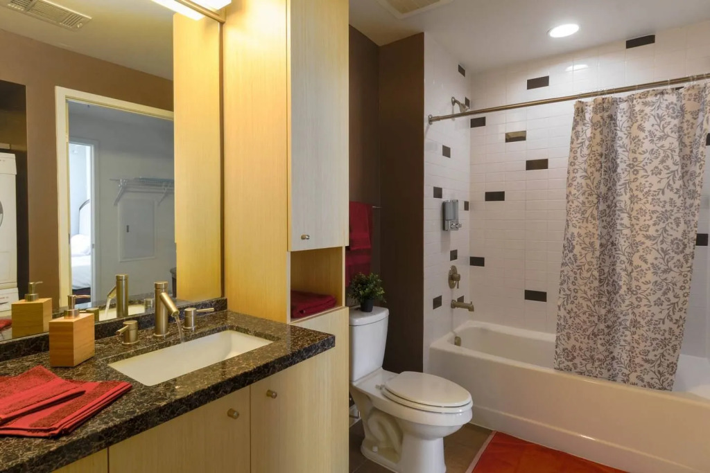 Great Value 1Br Apt | 10Min From Convention Center