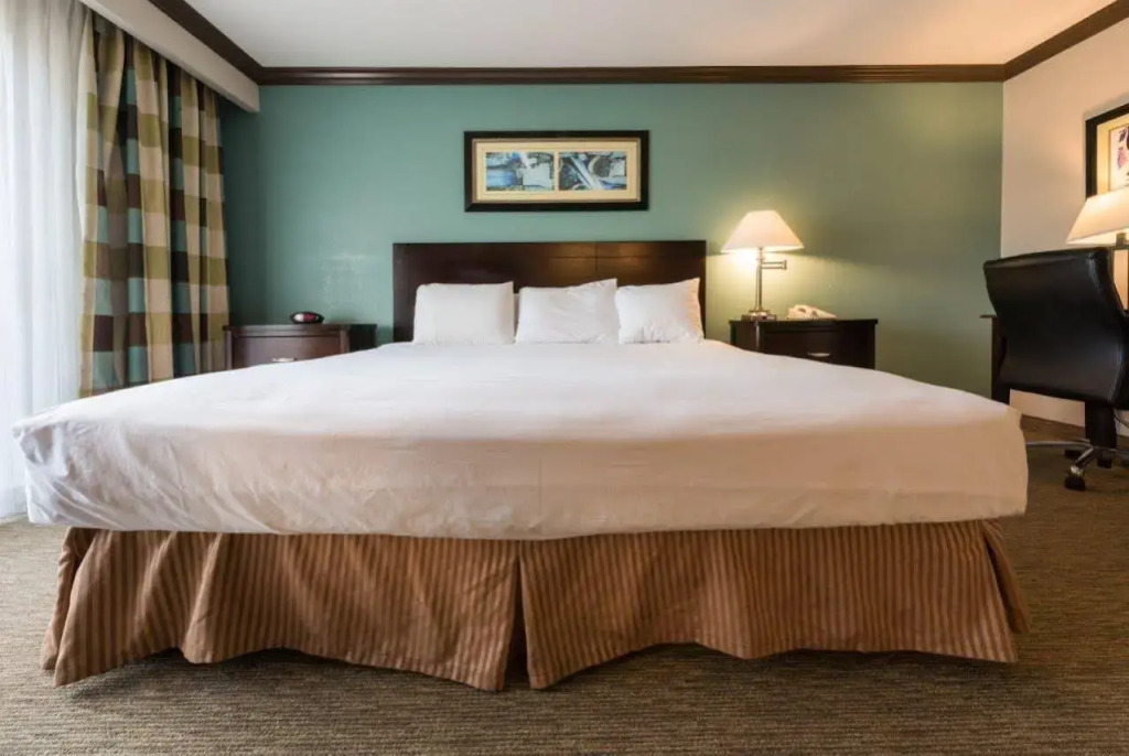Park Inn by Radisson Covina