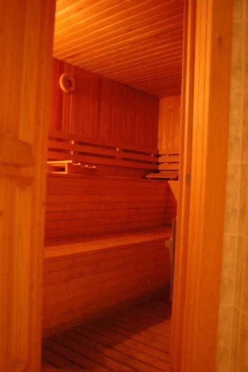 Guler Resort